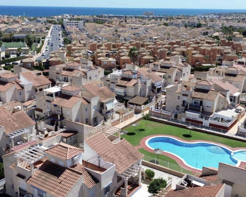 2 slaapkamer Appartement te koop in Playa Flamenca met zwembad - € 139.000 (Ref: 9331054)