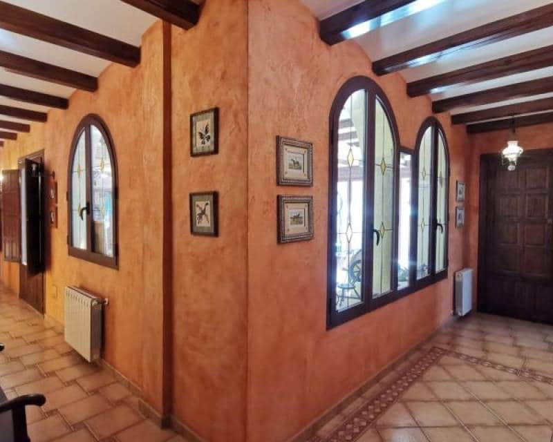 4 bedroom Villa for sale in Orihuela with pool - € 1,450,000 (Ref: 9345173)