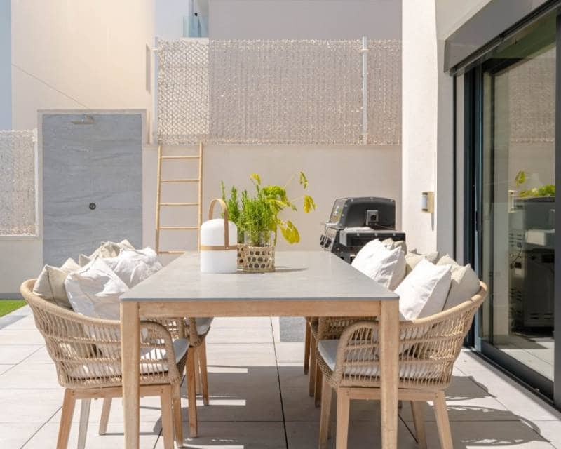 5 soveværelse Villa til salg i San Miguel de Salinas med swimmingpool - € 780.000 (Ref: 9345176)