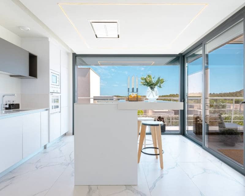 5 soveværelse Villa til salg i San Miguel de Salinas med swimmingpool - € 780.000 (Ref: 9345176)