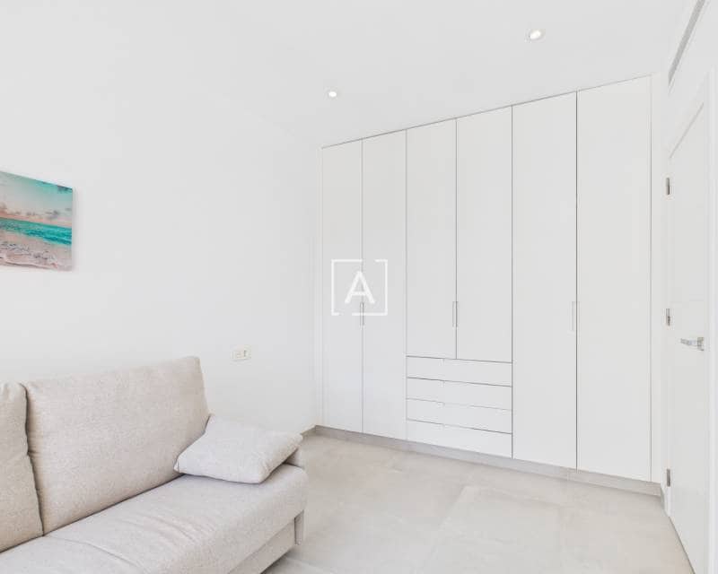 3 bedroom Apartment for sale in Lo Pagan with garage - € 685,000 (Ref: 9348469)