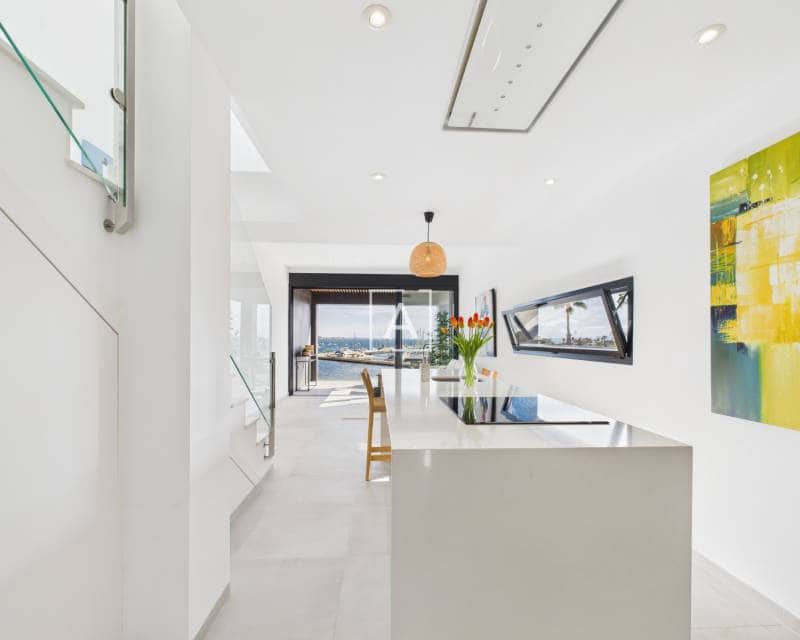 3 bedroom Apartment for sale in Lo Pagan with garage - € 685,000 (Ref: 9348469)