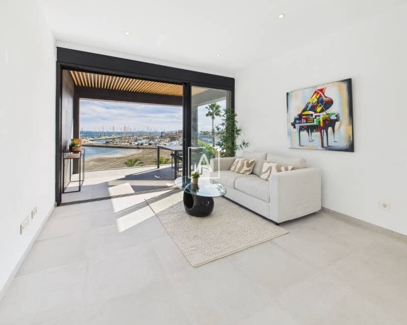 3 bedroom Apartment for sale in Lo Pagan with garage - € 685,000 (Ref: 9348469)