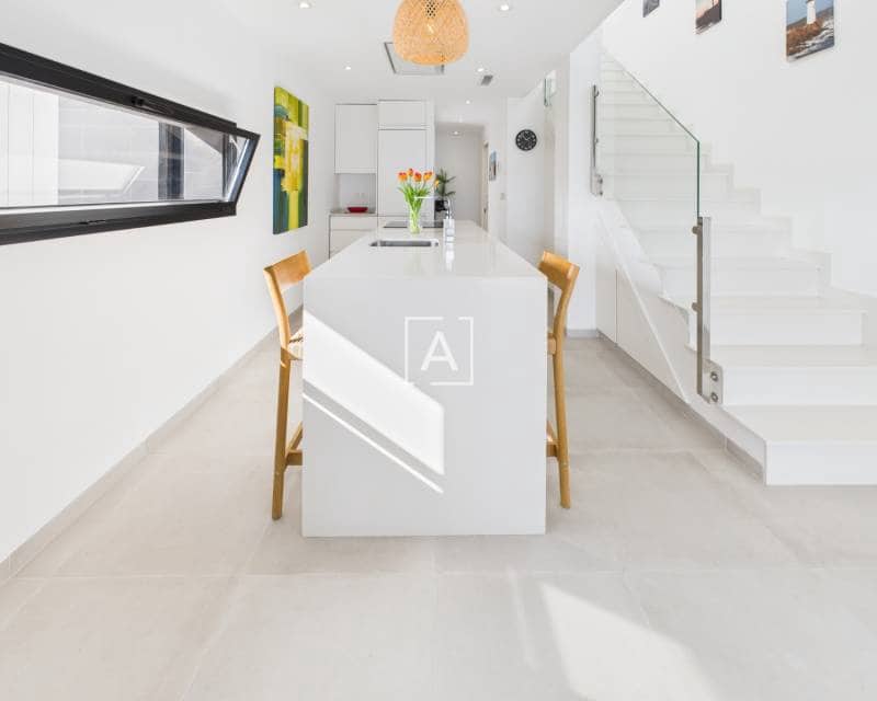 3 bedroom Apartment for sale in Lo Pagan with garage - € 685,000 (Ref: 9348469)