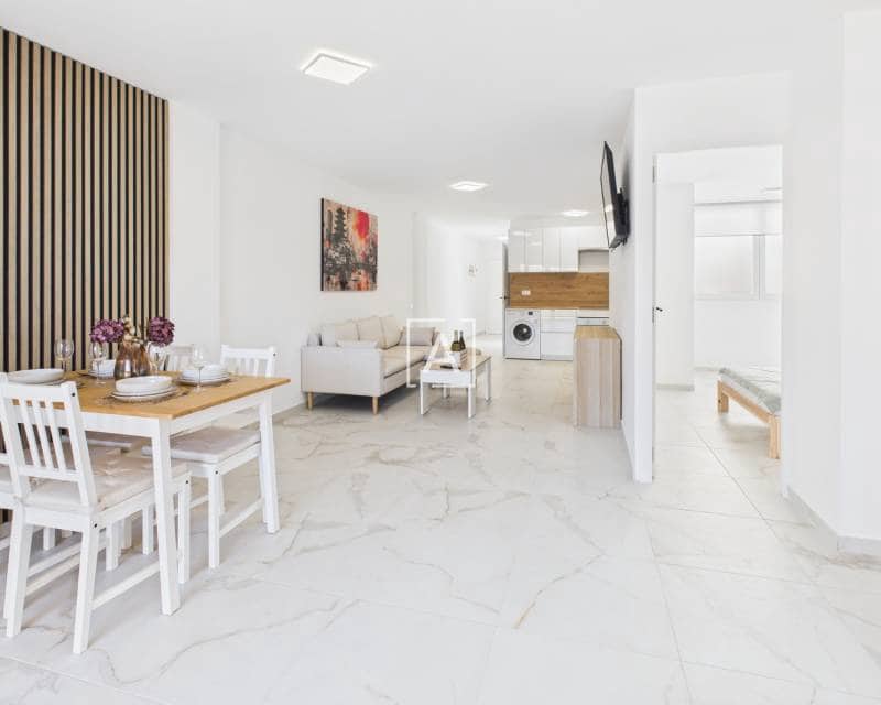 3 slaapkamer Penthouse te koop in Torrevieja - € 249.900 (Ref: 9352990)