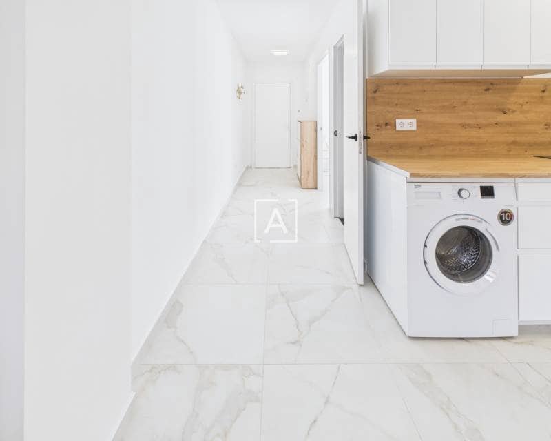 3 slaapkamer Penthouse te koop in Torrevieja - € 249.900 (Ref: 9352990)