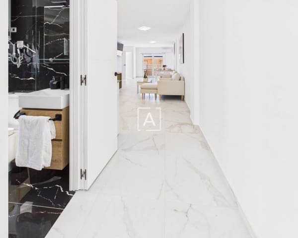 3 slaapkamer Penthouse te koop in Torrevieja - € 249.900 (Ref: 9352990)