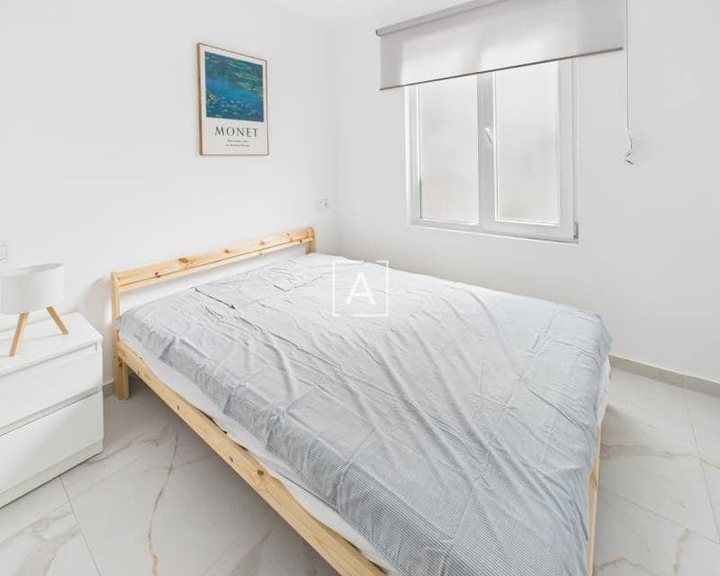 3 slaapkamer Penthouse te koop in Torrevieja - € 249.900 (Ref: 9352990)