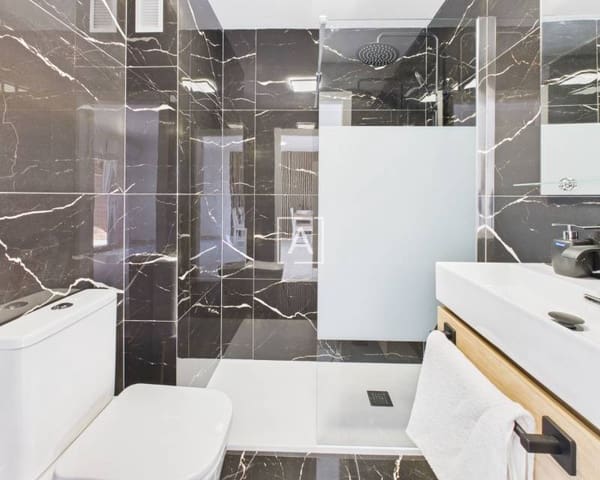 3 slaapkamer Penthouse te koop in Torrevieja - € 249.900 (Ref: 9352990)