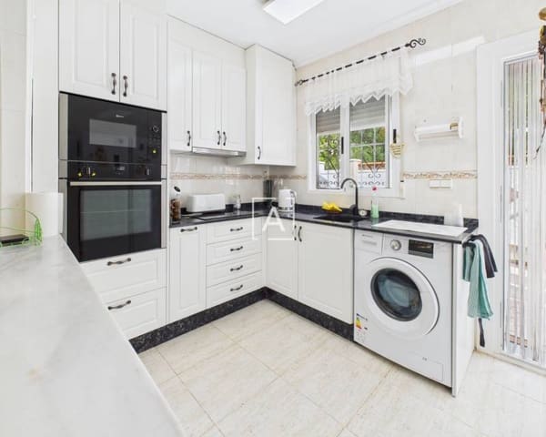 2 soveværelse Byhus til salg i Pinar de Campoverde, Pilar de la Horadada - € 192.000 (Ref: 9360277)