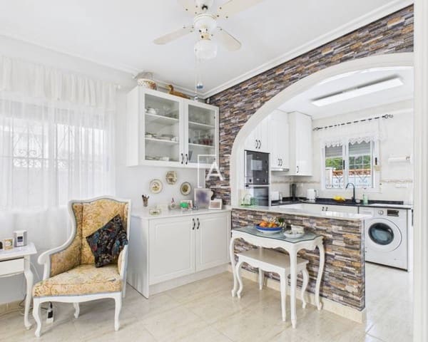 2 soveværelse Byhus til salg i Pinar de Campoverde, Pilar de la Horadada - € 192.000 (Ref: 9360277)