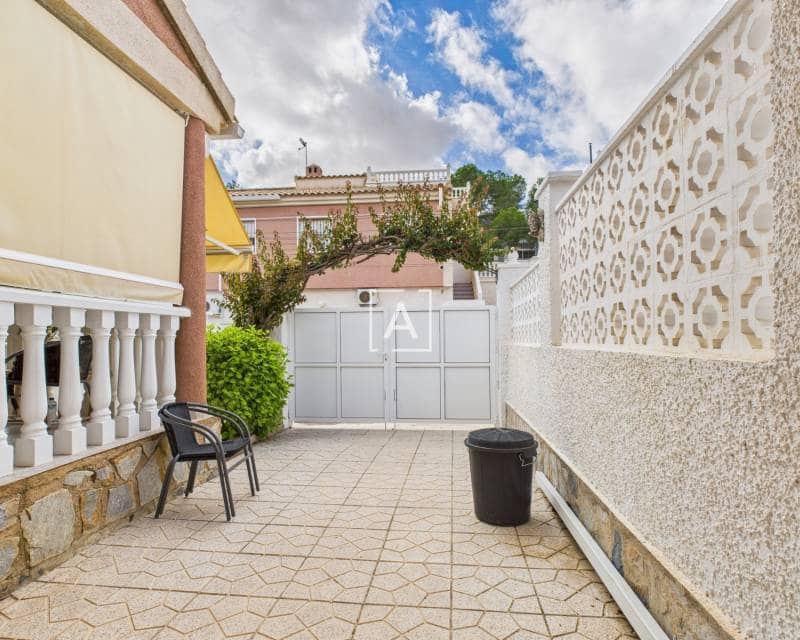 2 bedroom Townhouse for sale in Pinar de Campoverde - € 192,000 (Ref: 9360277)