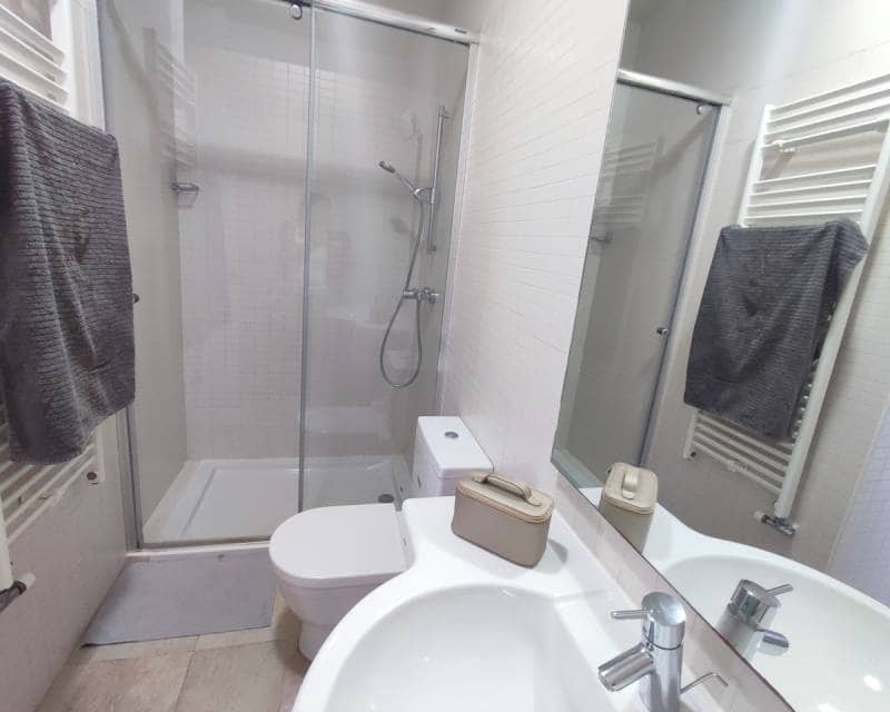 2 soveværelse Villa til salg i La Peraleja Golf Resort med swimmingpool - € 274.995 (Ref: 9360500)