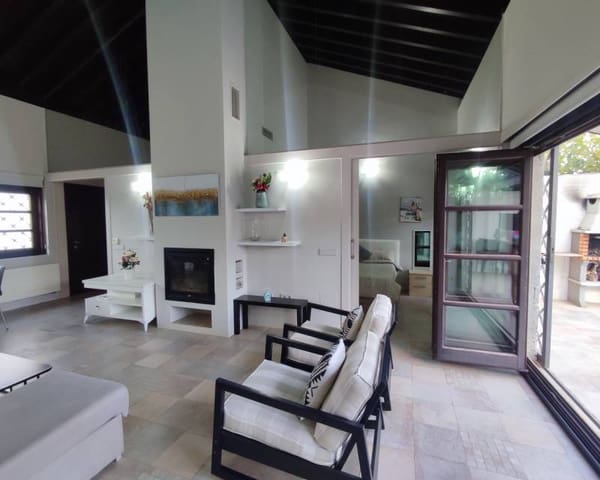 2 soveværelse Villa til salg i La Peraleja Golf Resort, Murcia by med swimmingpool - € 274.995 (Ref: 9360500)