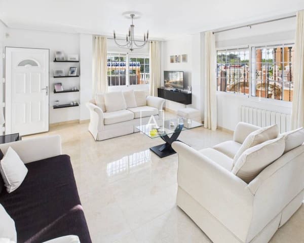 3 camera da letto Villa in vendita in Pinar de Campoverde, Pilar de la Horadada con piscina - 397.500 € (Rif: 9362712)