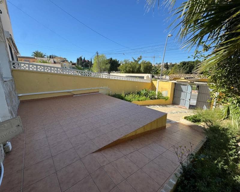 2 bedroom Villa for sale in Los Balcones - € 289,000 (Ref: 9709155)