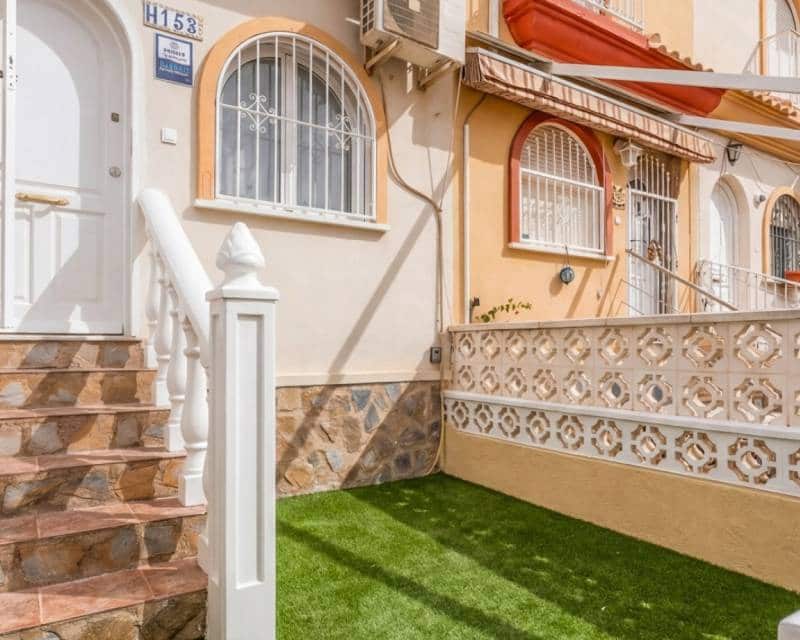 Casa de 2 habitaciones en La Florida en venta con piscina - 205.000 € (Ref: 9715174)