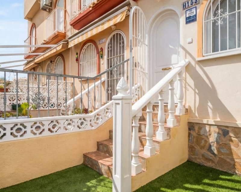 Casa de 2 habitaciones en La Florida en venta con piscina - 205.000 € (Ref: 9715174)