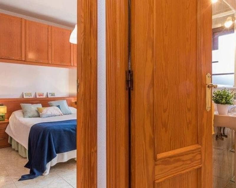 Casa de 3 habitaciones en Playa Flamenca en venta con piscina - 239.000 € (Ref: 9715175)