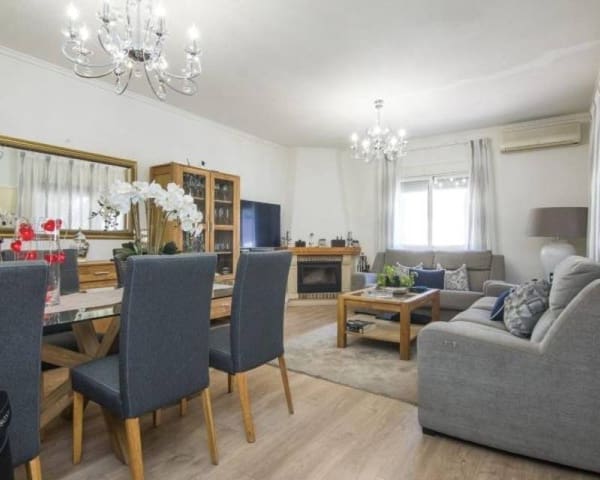 Chalet de 3 habitaciones en Carrús Oest - El Toscar, Elche / Elx en venta con piscina - 550.000 € (Ref: 9715177)