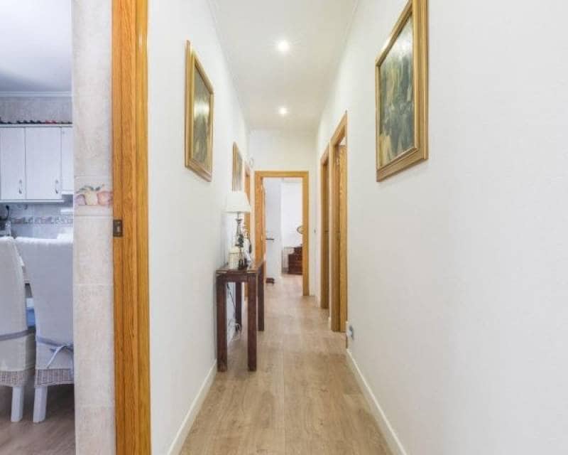 Chalet de 3 habitaciones en Elche / Elx en venta con piscina - 550.000 € (Ref: 9715177)