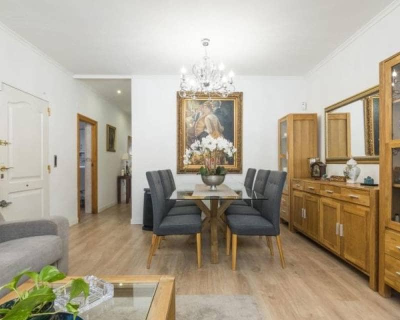 Chalet de 3 habitaciones en Elche / Elx en venta con piscina - 550.000 € (Ref: 9715177)