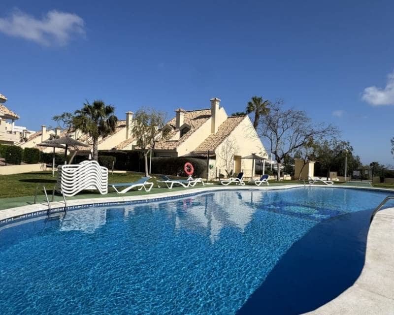 2 quarto Apartamento para venda em Campoamor com piscina - 249 000 € (Ref: 9715178)