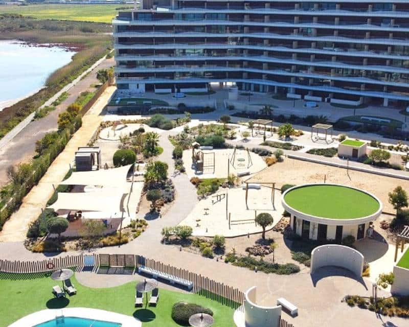 3 sypialnia Apartament na sprzedaż w Playa Paraiso z basenem - 399 990 € (Ref: 9720587)