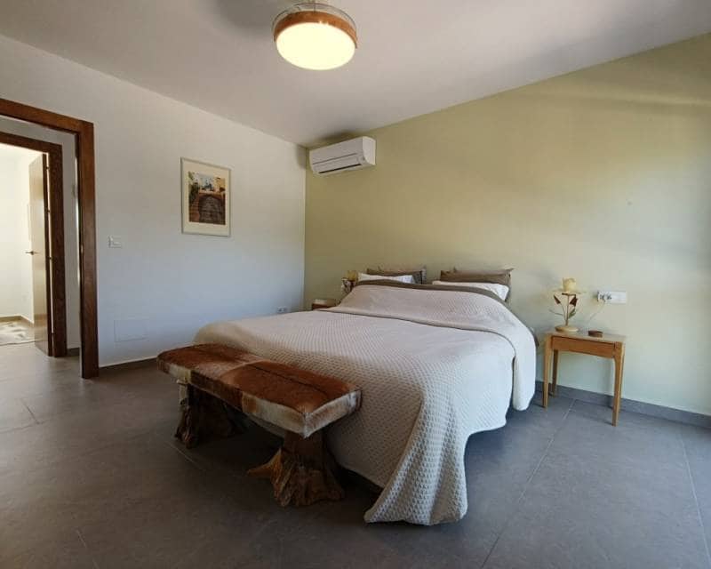 5 slaapkamer Villa te koop in Pinar de Campoverde met zwembad - € 785.000 (Ref: 9729454)