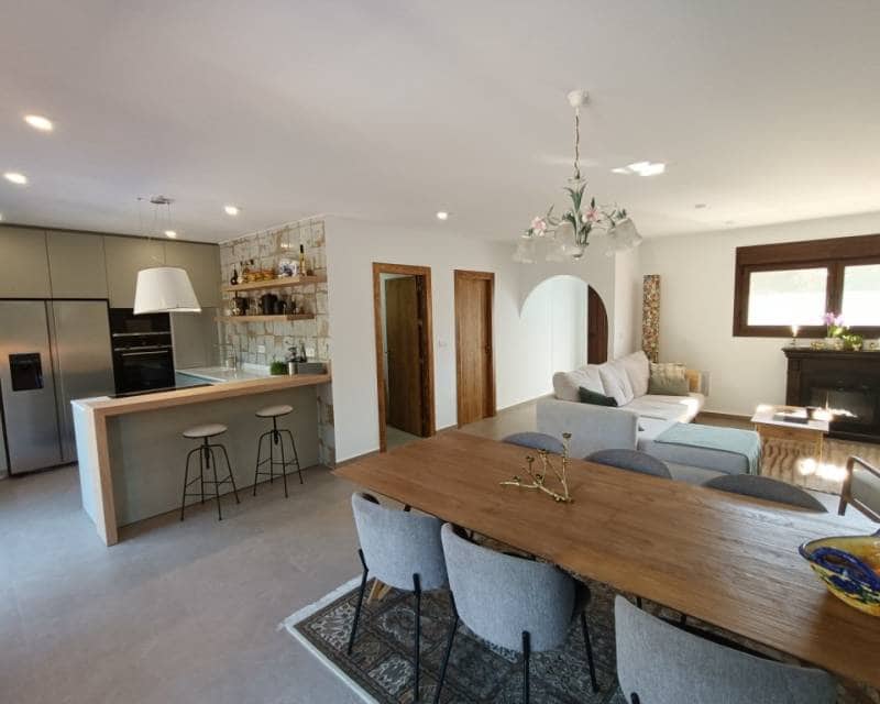 5 slaapkamer Villa te koop in Pinar de Campoverde met zwembad - € 785.000 (Ref: 9729454)