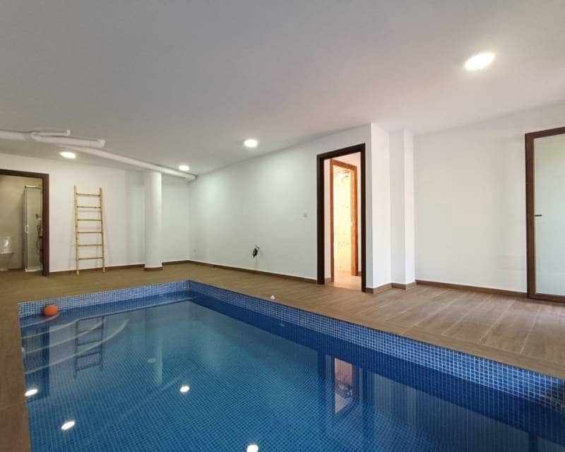 5 slaapkamer Villa te koop in Pinar de Campoverde met zwembad - € 785.000 (Ref: 9729454)