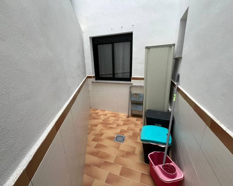 Apartamento de 2 habitaciones en Torrevieja en venta - 169.900 € (Ref: 9729456)