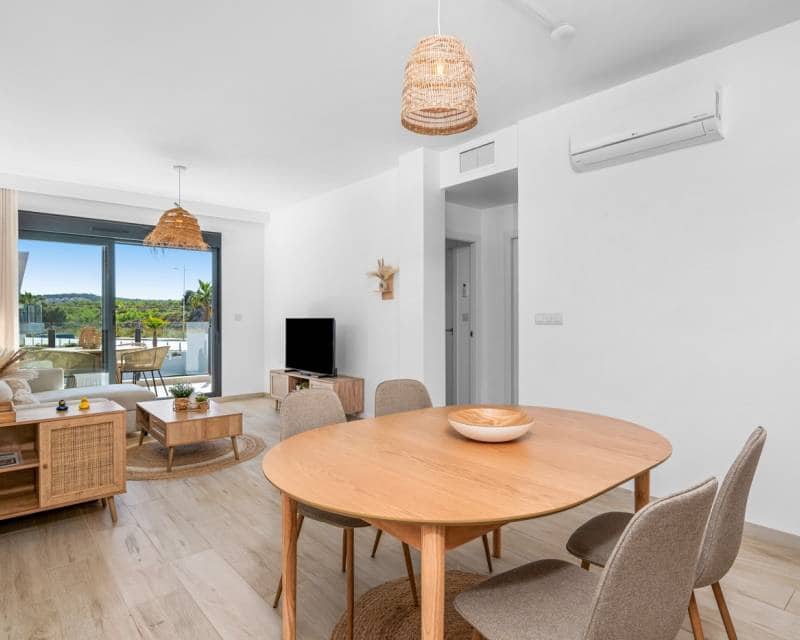 2 slaapkamer Appartement te koop in San Miguel de Salinas met zwembad - € 259.950 (Ref: 9730484)