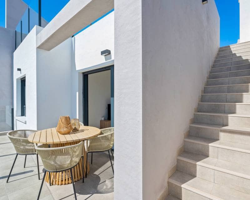 2 slaapkamer Appartement te koop in San Miguel de Salinas met zwembad - € 259.950 (Ref: 9730484)