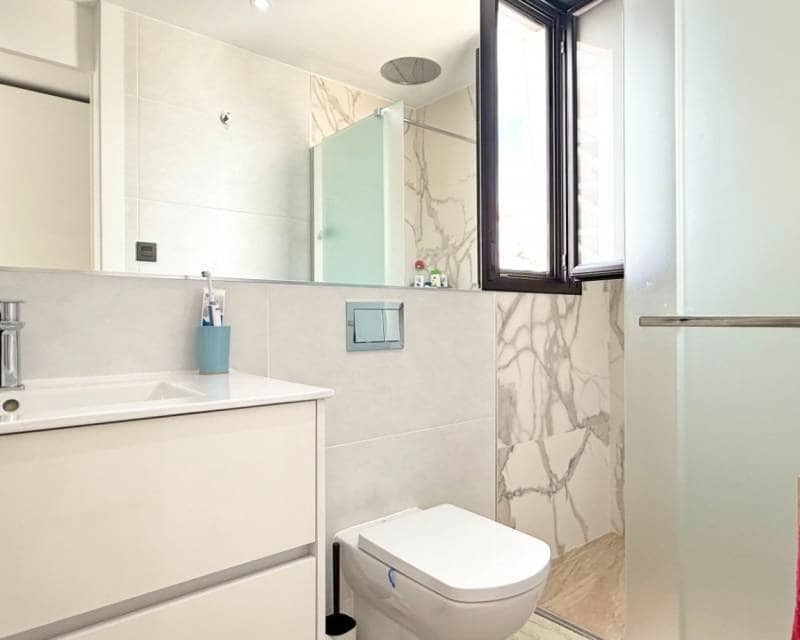 3 chambre Villa/Maison à vendre à Villamartin avec piscine - 495 000 € (Ref: 9748230)