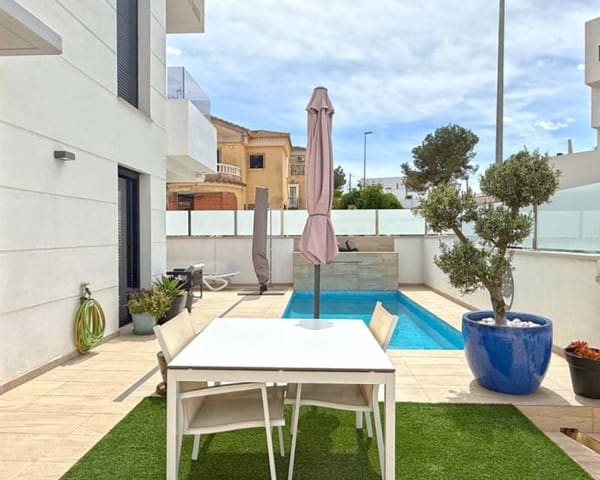 3 makuuhuone Huvila myytävänä paikassa Villamartin, Orihuela mukana uima-altaan - 495 000 € (Ref: 9748230)