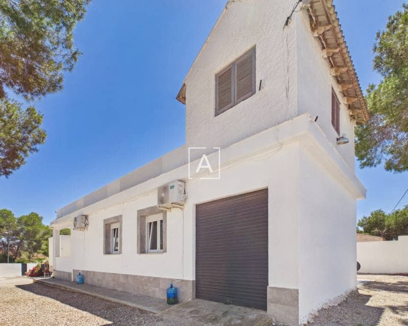4 sypialnia Willa na sprzedaż w Pinar de Campoverde z basenem garażem - 550 000 € (Ref: 9858999)