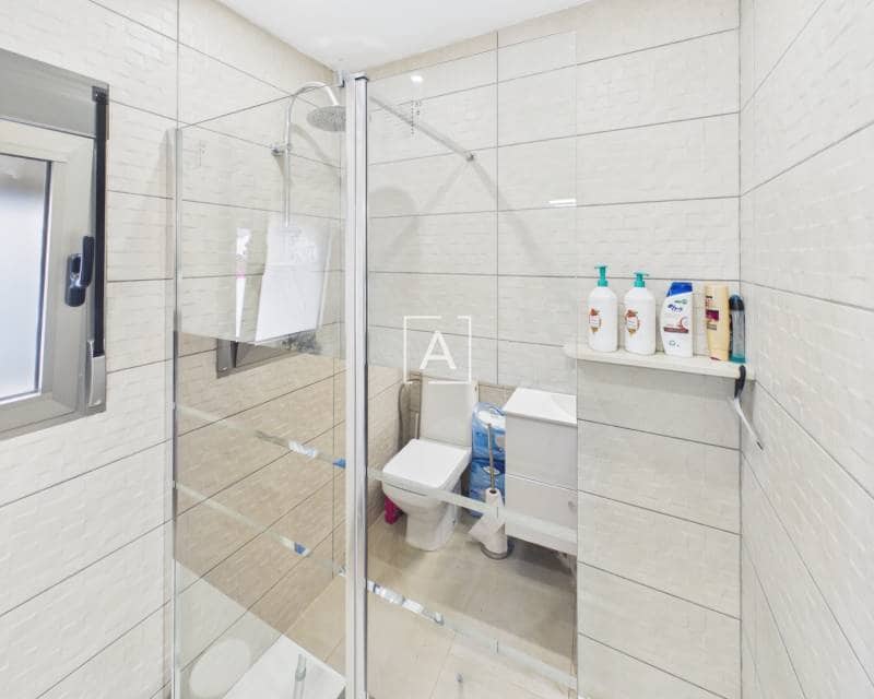 4 sypialnia Willa na sprzedaż w Pinar de Campoverde z basenem garażem - 550 000 € (Ref: 9858999)