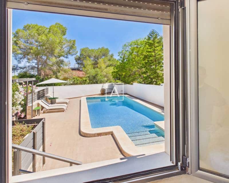 4 sypialnia Willa na sprzedaż w Pinar de Campoverde z basenem garażem - 550 000 € (Ref: 9858999)
