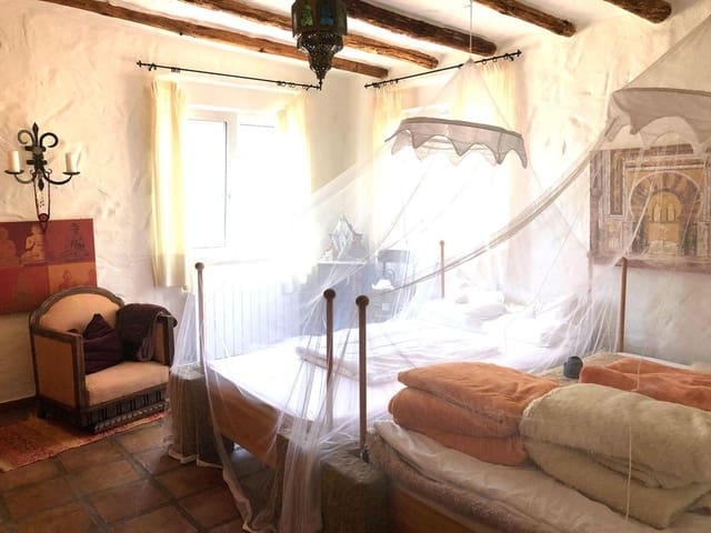 3 sovrum Villa till salu i Sayalonga med pool - 1 200 000 € (Ref: 5926861)