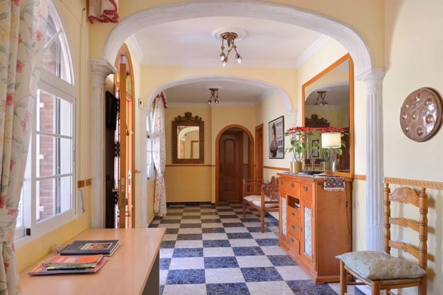 3 soveværelse Villa til salg i Viñuela med swimmingpool - € 349.000 (Ref: 8296602)