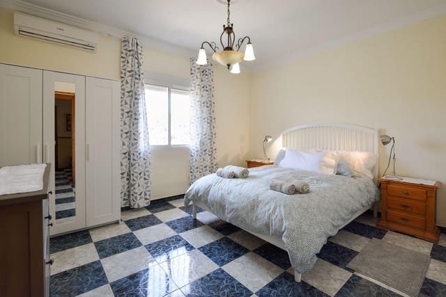 3 sovrum Villa till salu i Viñuela med pool - 349 000 € (Ref: 8296602)