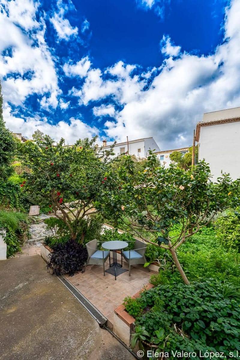 4 soveværelse Finca/Landehus til salg i Velez-Malaga - € 280.000 (Ref: 8452494)