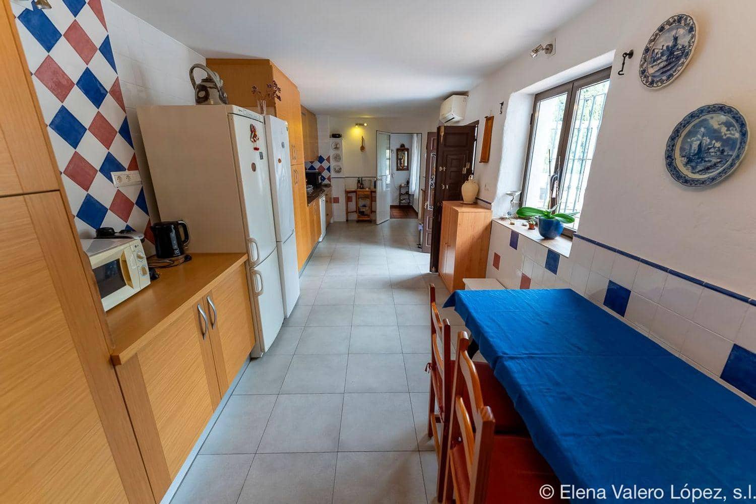 4 soveværelse Finca/Landehus til salg i Velez-Malaga - € 280.000 (Ref: 8452494)