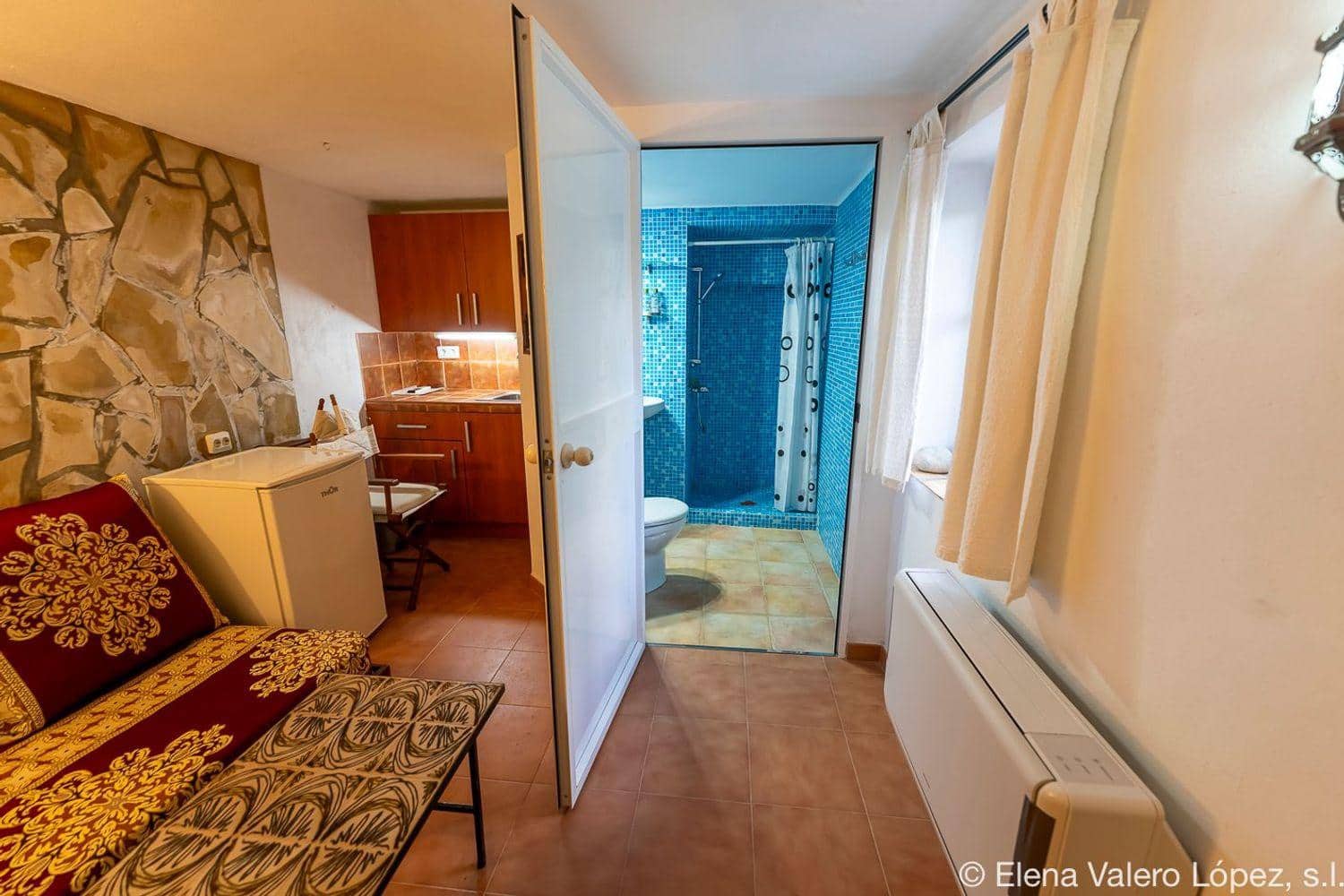 4 soveværelse Finca/Landehus til salg i Velez-Malaga - € 280.000 (Ref: 8452494)