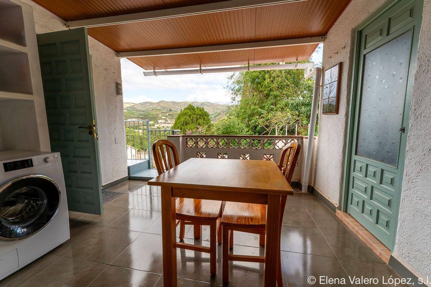 4 soveværelse Finca/Landehus til salg i Velez-Malaga - € 280.000 (Ref: 8452494)