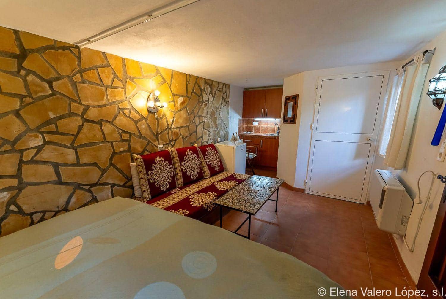 4 soveværelse Finca/Landehus til salg i Velez-Malaga - € 280.000 (Ref: 8452494)