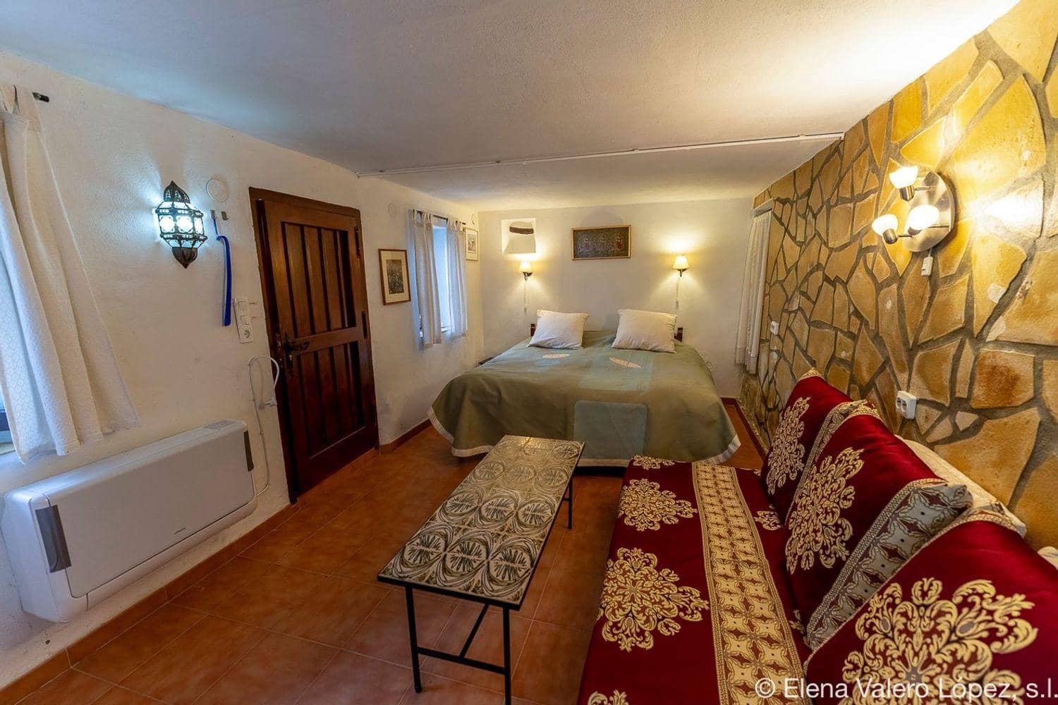 4 soveværelse Finca/Landehus til salg i Velez-Malaga - € 280.000 (Ref: 8452494)