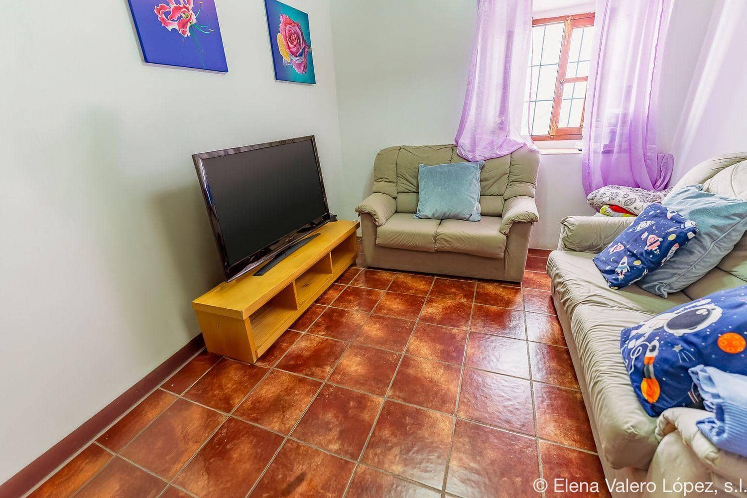 3 slaapkamer Villa te koop in Canillas de Albaida - € 130.000 (Ref: 8911423)