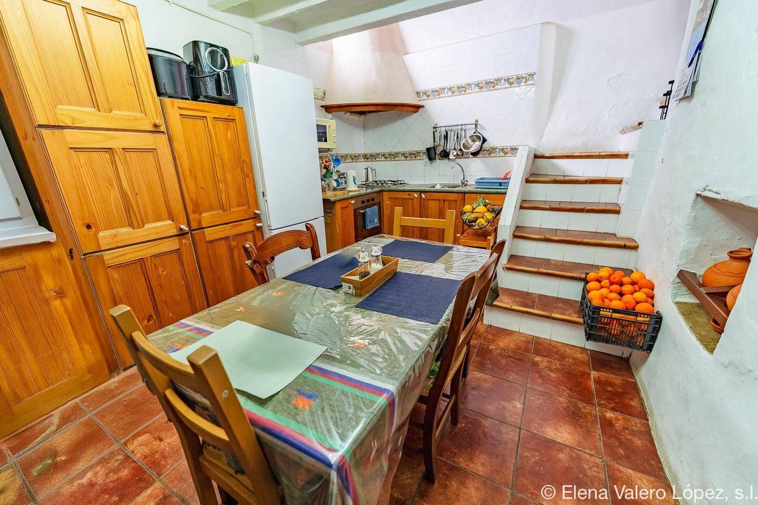 3 slaapkamer Villa te koop in Canillas de Albaida - € 130.000 (Ref: 8911423)